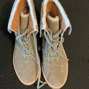 Kate Spade Tan and Cream Ankle Boots
